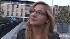 Gül Bir Sürtük Cluj'dan İki Adamla Sikişmek İçin Ödendi