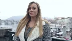 Reproducir mujer alemana en bucarest recibe 200 euros por sexo