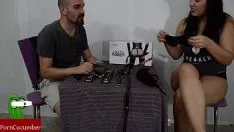 Redare Bruneta Brutala Isi Leaga Sotul Si Se Fute In Bratele Lui