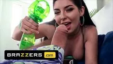 Reproduzir Keira Croft quer Dick em todos os seus buracos de seu namorado talentoso