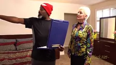 Jouer Rencontre interracial sauvage de Seka avec le contremaître de la construction