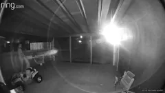 Afspelen Openbaar betrapt: vreemdgaande vrouw wordt afgeroomd op de achterveranda