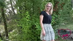 Odtwórz Blond dziwka Alrox nie ma dość: dziki trójkąt na świeżym powietrzu z Lucasem Lumacarie
