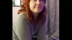 Oynat Amatör kızıl Milf Steffi'nin yoğun gangbang orgazmı