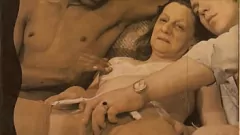تشغيل الجدات الجبهة المشعرة في الثلاثي الرجعية